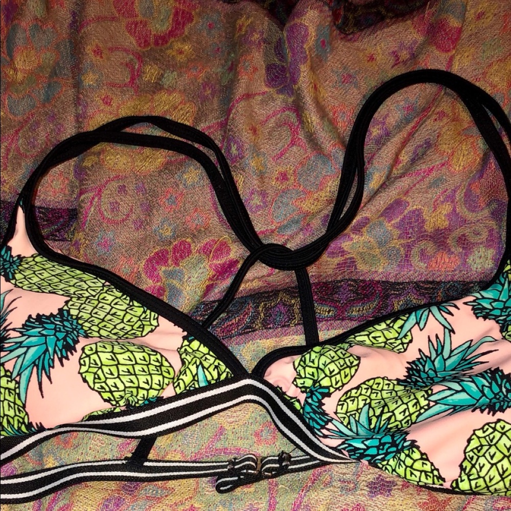 PINEAPPLE CROSS BACK BIKINI TOP